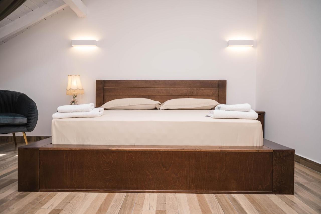 Hotel Mashtra - The Olive House à Ulcinj Extérieur photo